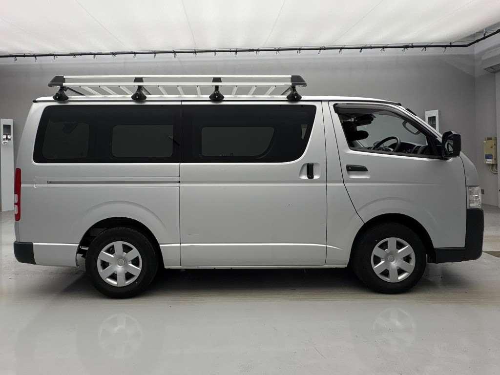 TOYOTA HIACE VAN LONGDX Image 7