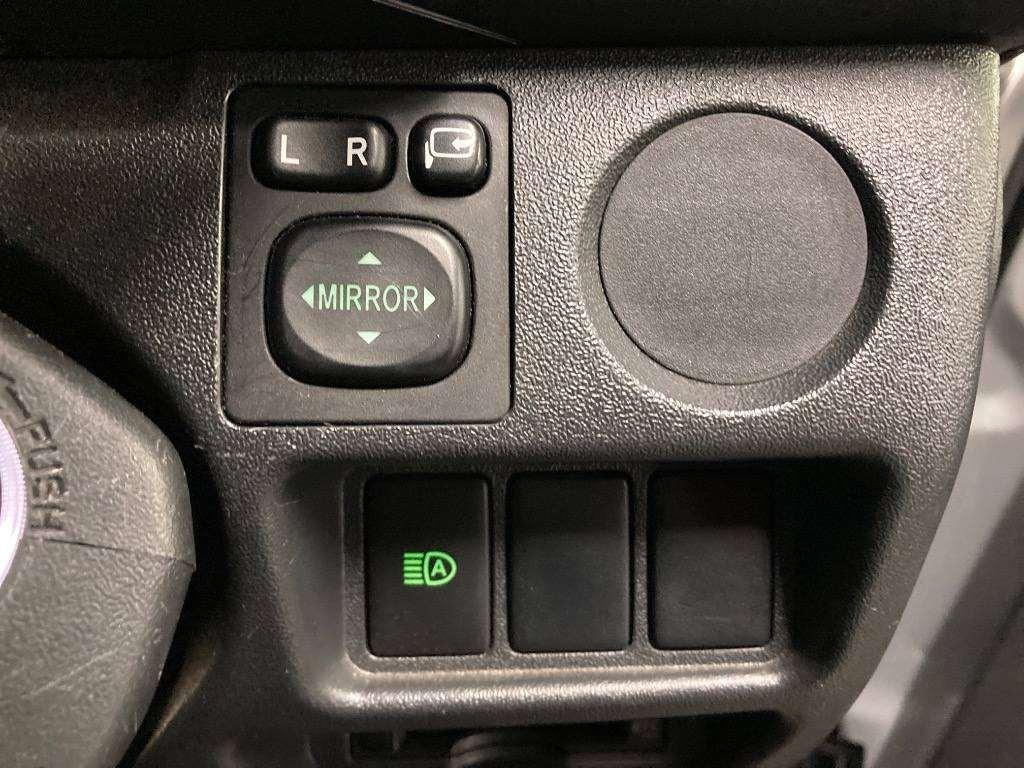 TOYOTA HIACE VAN LONGDX Image 12